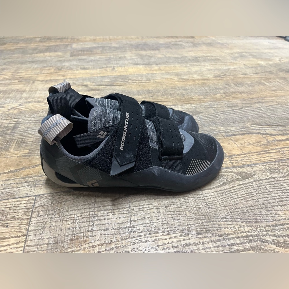 Climbing Shoes - image 6